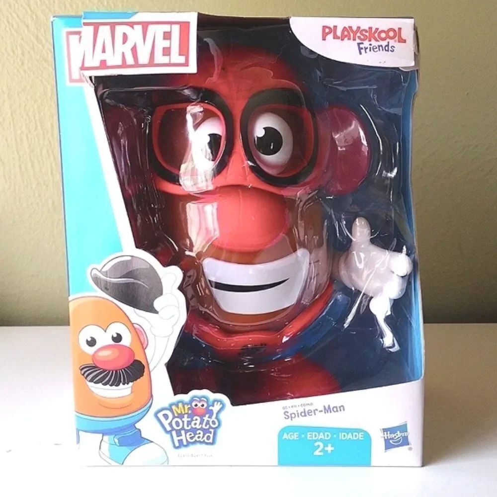 Hasbro Mr Potato Head Marvel Spiderman Figure and Accessories NWT